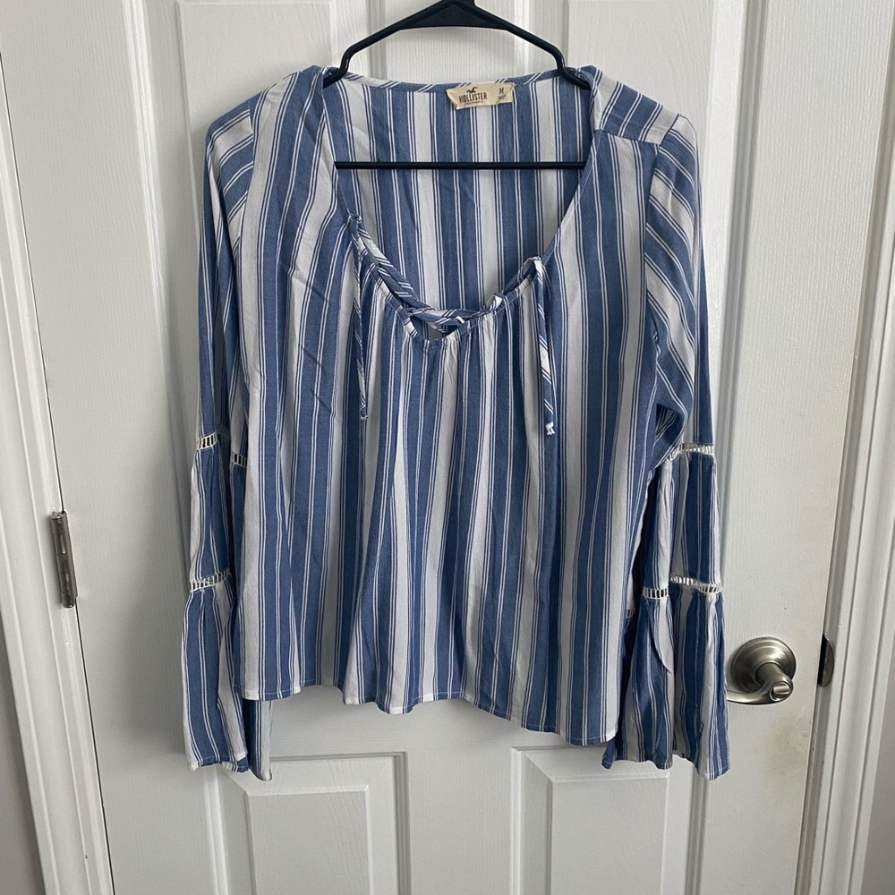 Hollister shirt